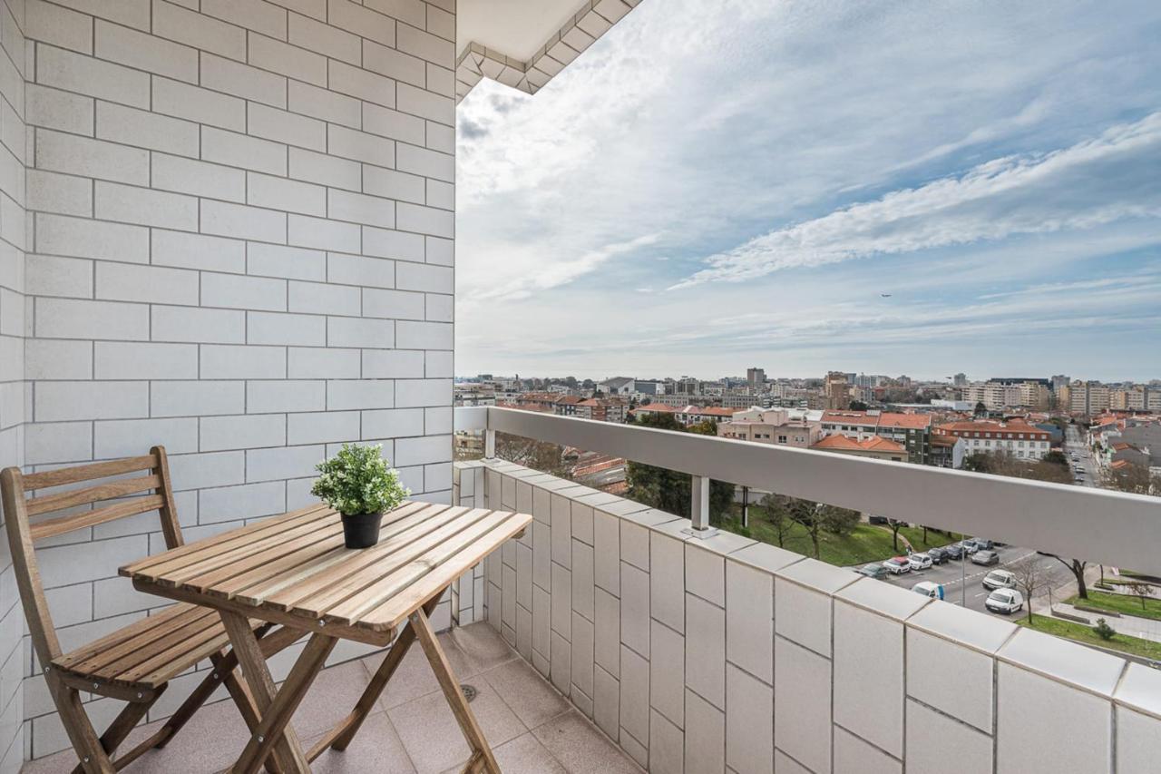 Guestready - Learn To Fly Apartment Porto Bagian luar foto